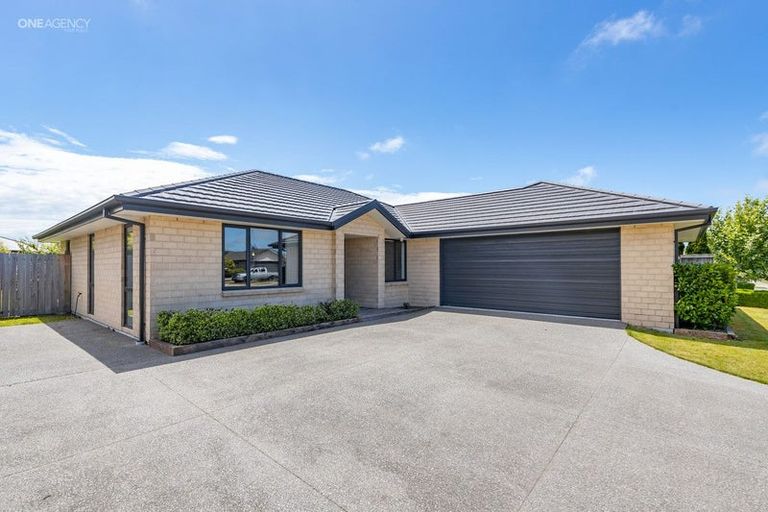 Photo of property in 39 Sovereign Boulevard, Kaiapoi, 7630