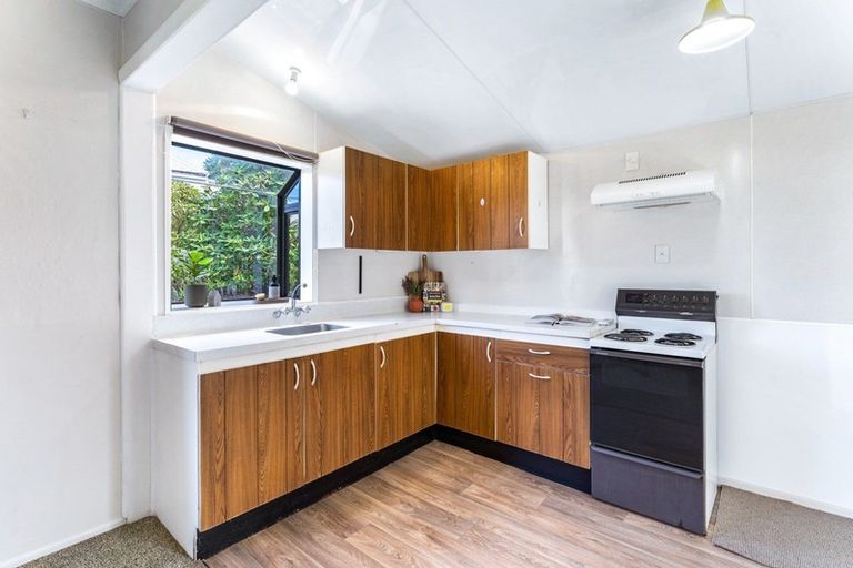 Photo of property in 11 Kea Street, Saint Leonards, Dunedin, 9022