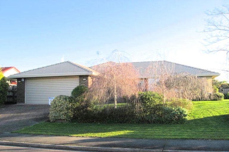 Photo of property in 2 Earls Court, Hillcrest, Hamilton, 3216