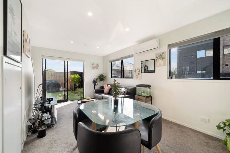 Photo of property in 3/137 View Road, Sunnyvale, Auckland, 0612