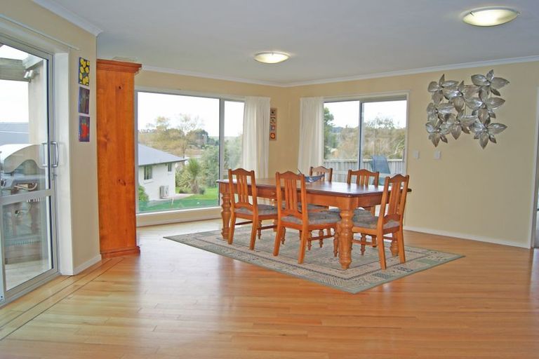 Photo of property in 16 Brown Street, Waikouaiti, 9510