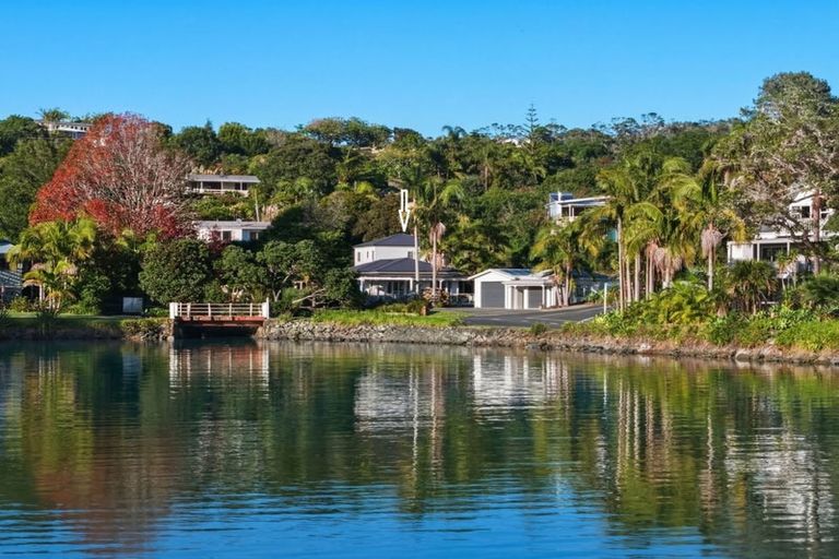 Photo of property in 1 Richmond Road, Mangonui, 0420