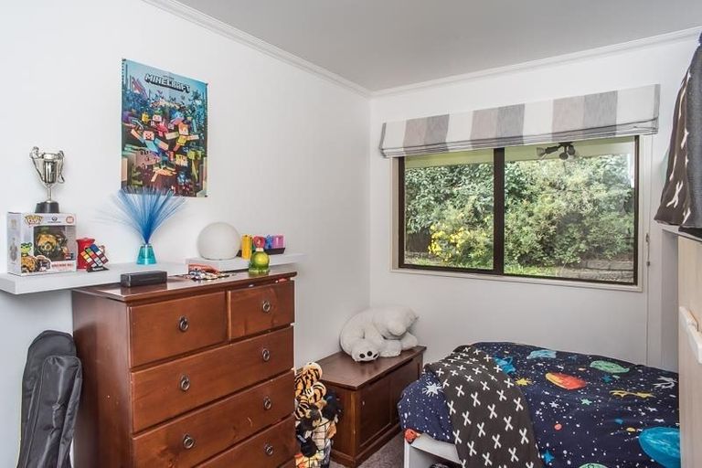 Photo of property in 21 Huia Street, Waikanae, 5036