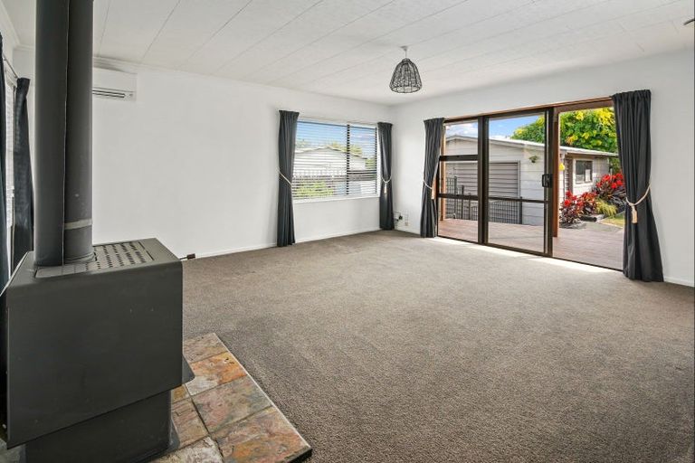 Photo of property in 17 Giblin Street, Richmond, 7020