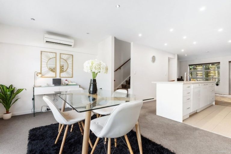 Photo of property in 14c Crieff Street, Northland, Wellington, 6012