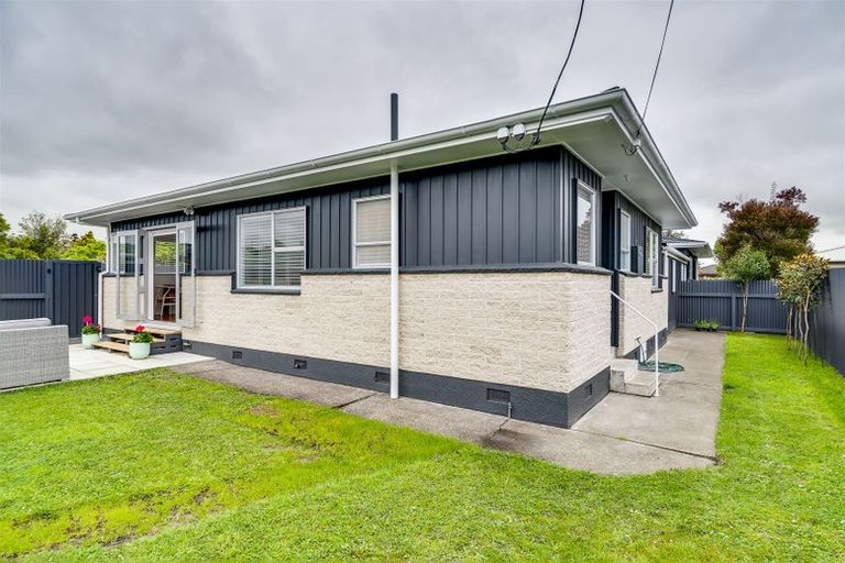Photo of property in 3a White Street, Taradale, Napier, 4112