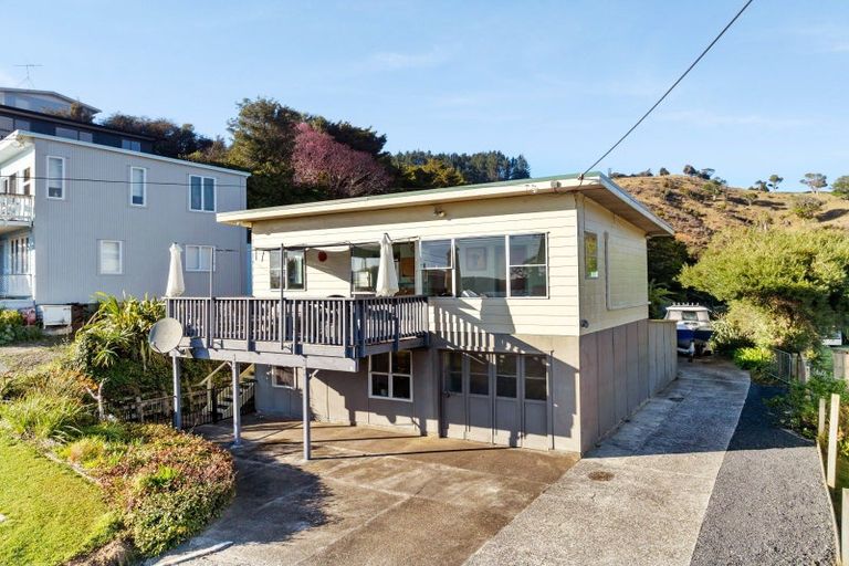 Photo of property in 70 Rapata Road, Oakura, Hikurangi, 0184