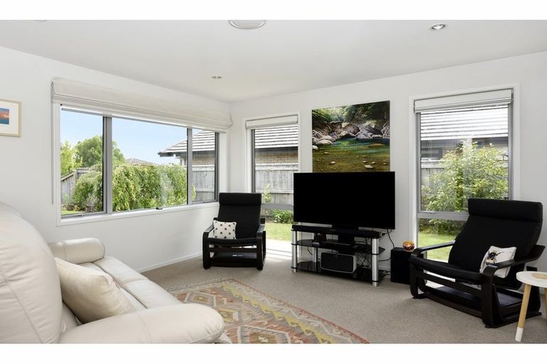 Photo of property in 15 Wanderers Avenue, Brightwater, 7022