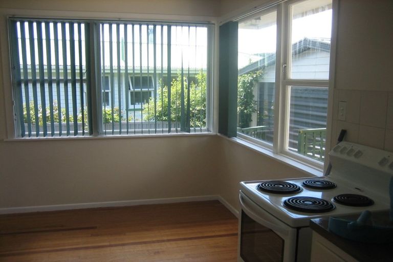 Photo of property in 20 Mark Avenue, Paparangi, Wellington, 6037