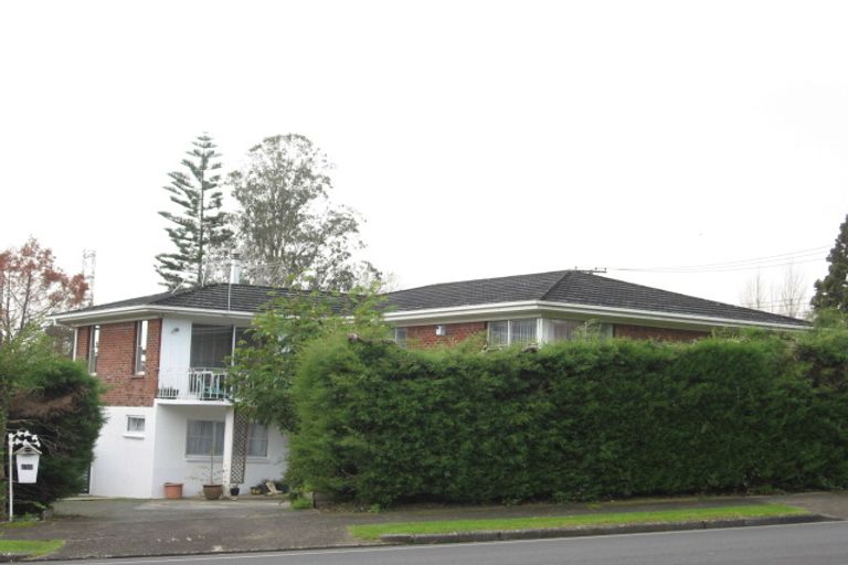 Photo of property in 110 Grande Vue Road, Hillpark, Auckland, 2102