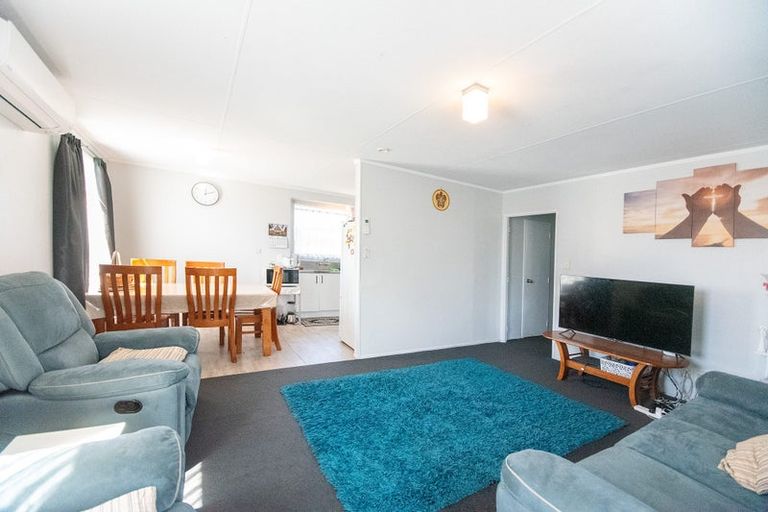 Photo of property in 4b Trigg Place, Bader, Hamilton, 3206