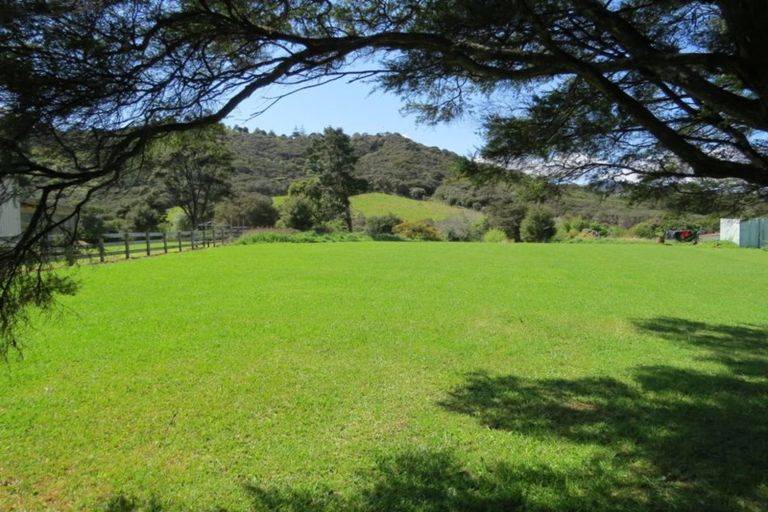 Photo of property in 1100 Hauraki Road, Coromandel, 3506