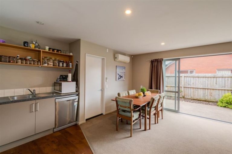 Photo of property in 7/190 Lincoln Road, Addington, Christchurch, 8024