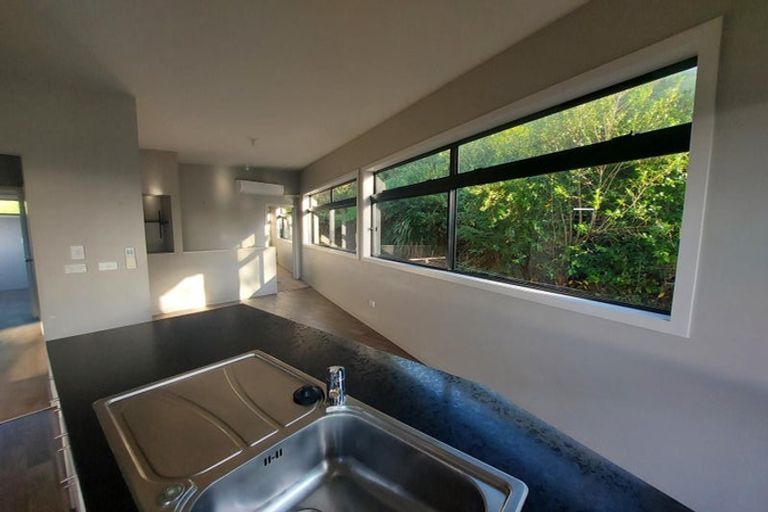 Photo of property in 102 Fourth Avenue, Woodhill, Whangarei, 0110