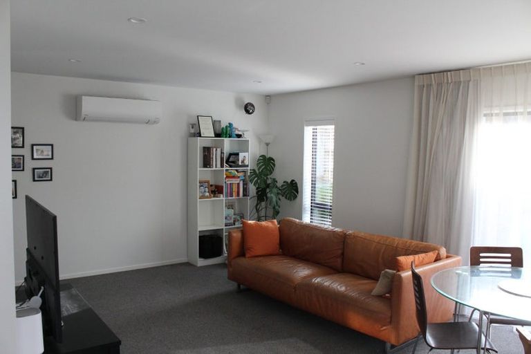 Photo of property in 54 Jacks Landing Drive, Hamilton Lake, Hamilton, 3204