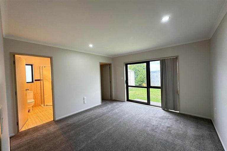 Photo of property in 32c Gifford Road, Papatoetoe, Auckland, 2025