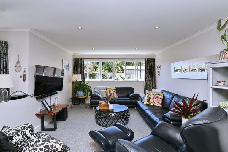 Photo of property in 49 Good Street, Rangiora, 7400