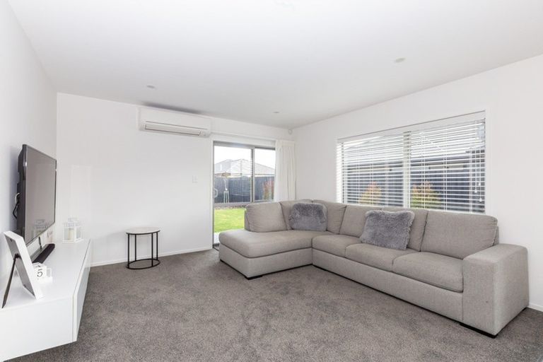 Photo of property in 10 Merino Street, Marshland, Christchurch, 8083