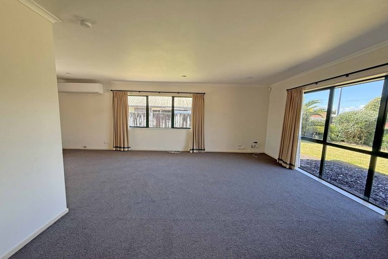 Photo of property in 85 Sandwich Road, St Andrews, Hamilton, 3200
