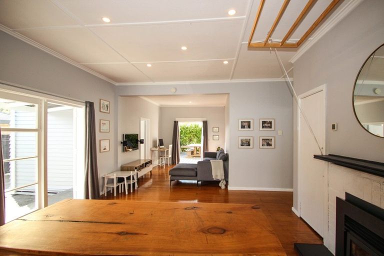 Photo of property in 1212 Caroline Road, Mayfair, Hastings, 4122