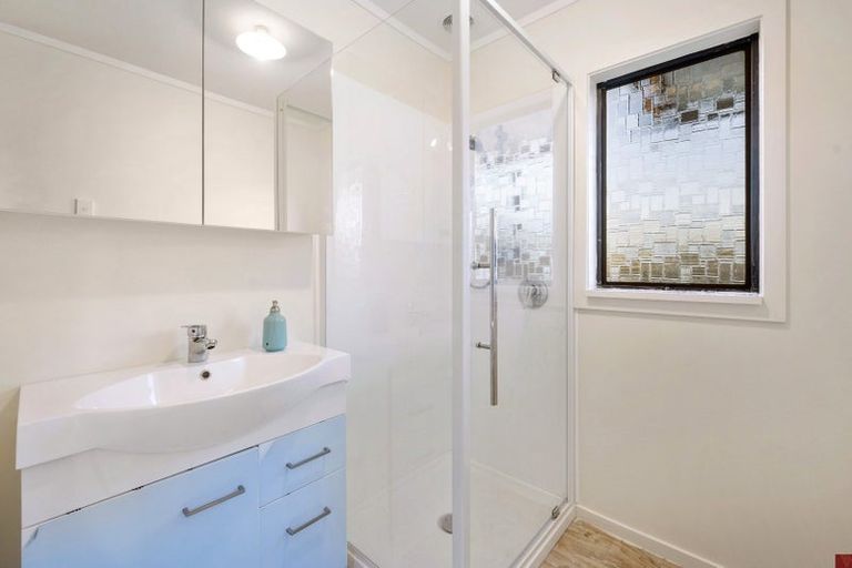 Photo of property in 105 Rangatira Drive, Mangakino, 3421