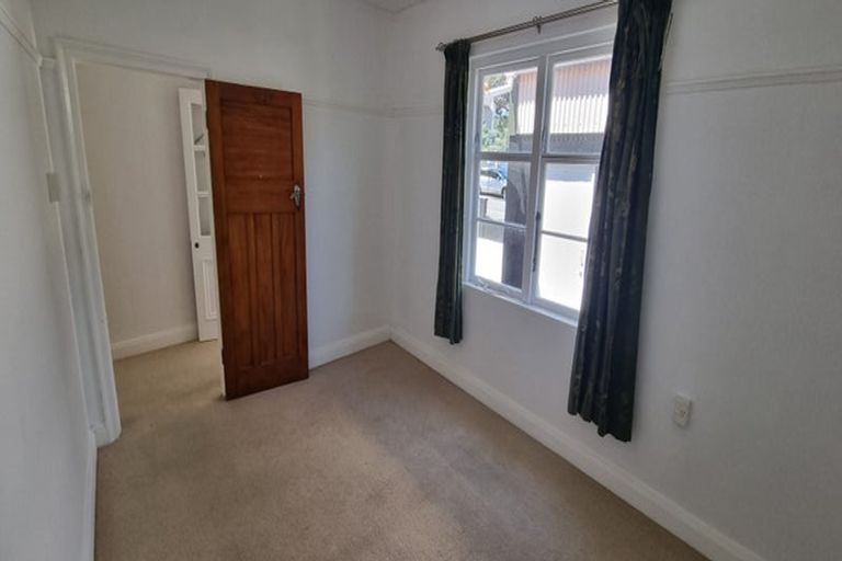 Photo of property in 24 Monorgan Road, Strathmore Park, Wellington, 6022