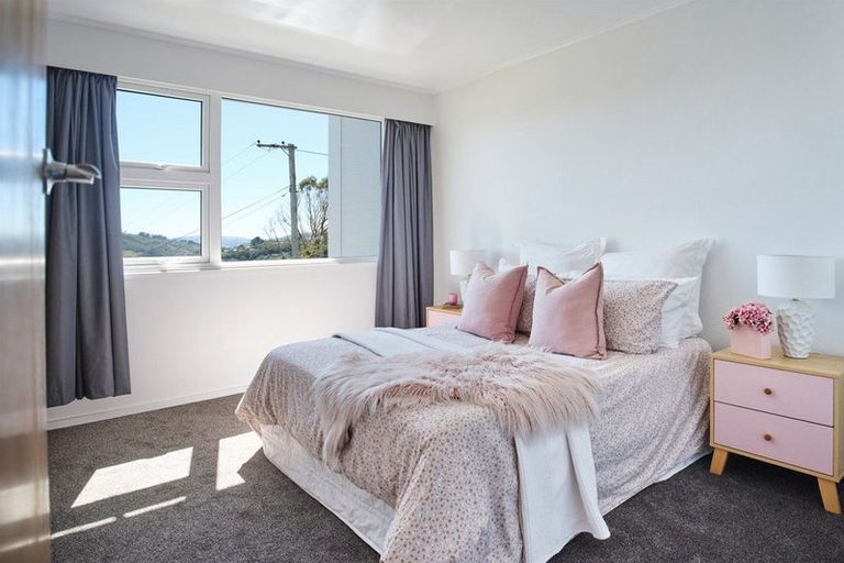 Photo of property in 208 Helston Road, Paparangi, Wellington, 6037