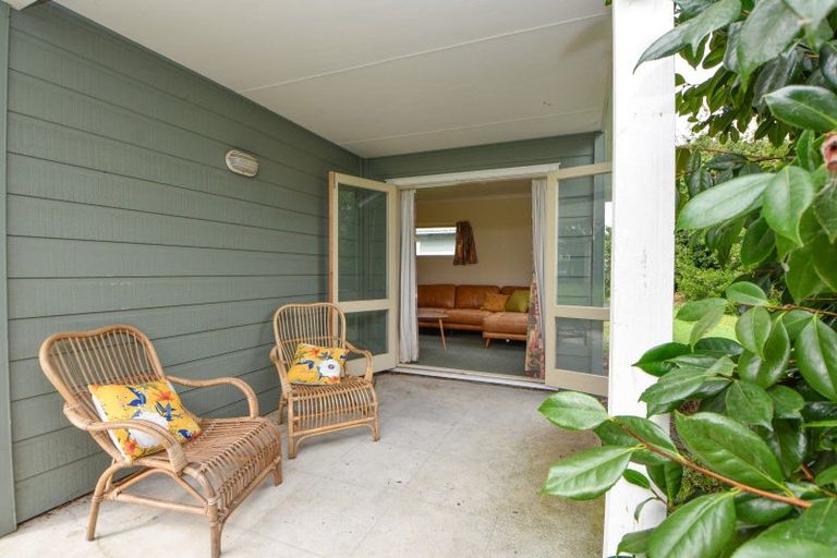 Photo of property in 24 Moreton Road, Carterton, 5713