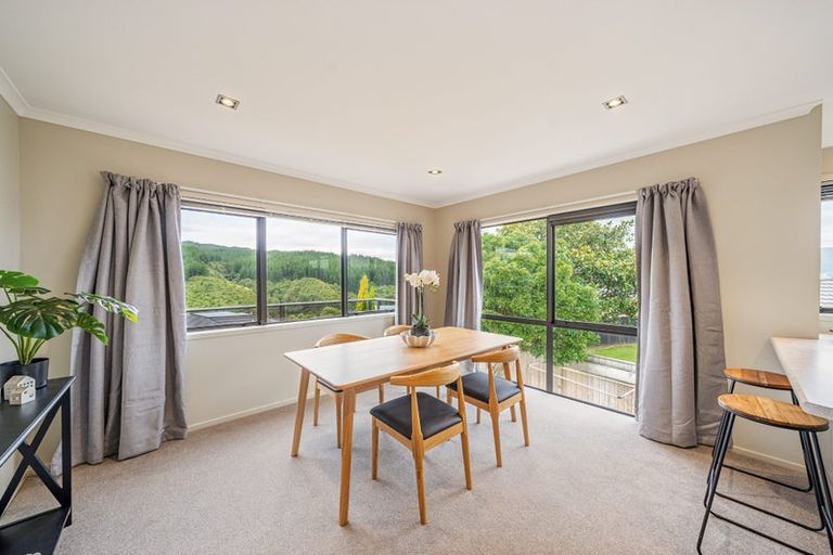 Photo of property in 115 Kirton Drive, Riverstone Terraces, Upper Hutt, 5018