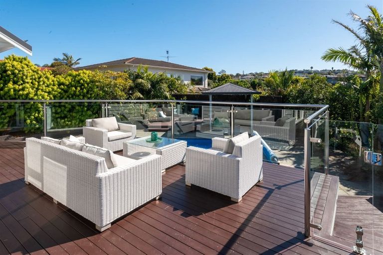Photo of property in 16 Sea View Terrace, Cockle Bay, Auckland, 2014