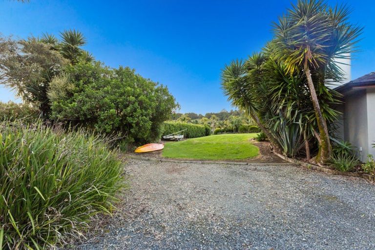 Photo of property in 12 Riverbank Drive, Kerikeri, 0230