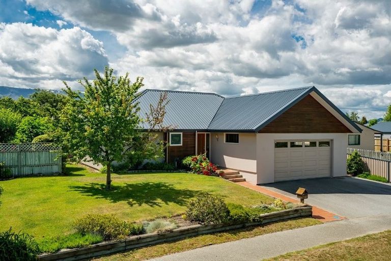 Photo of property in 13 Sarita Place, Cromwell, 9310