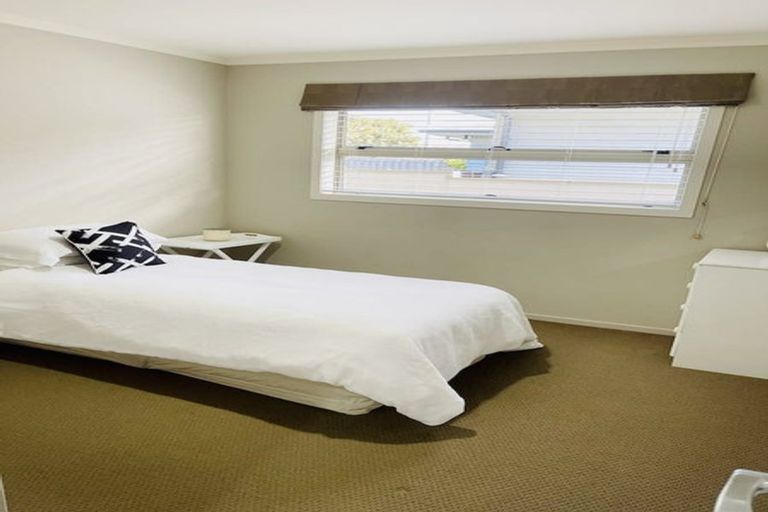 Photo of property in 90 Freyberg Street, Otumoetai, Tauranga, 3110