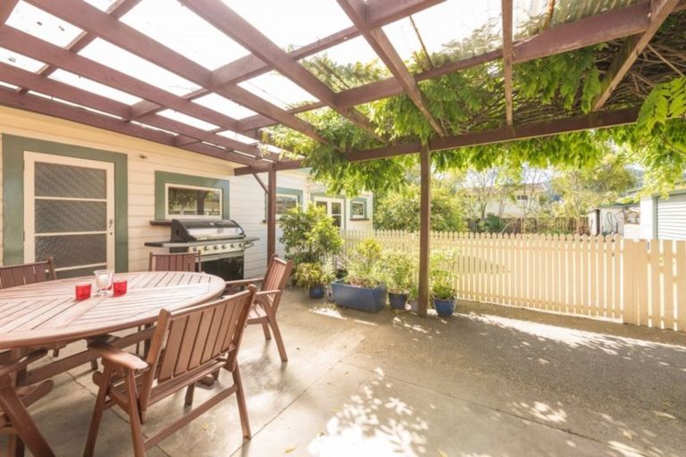 Photo of property in 39 Arrow Street, Wakefield, 7025