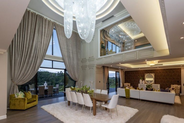 Photo of property in 83 Griggs Road, East Tamaki Heights, Auckland, 2016