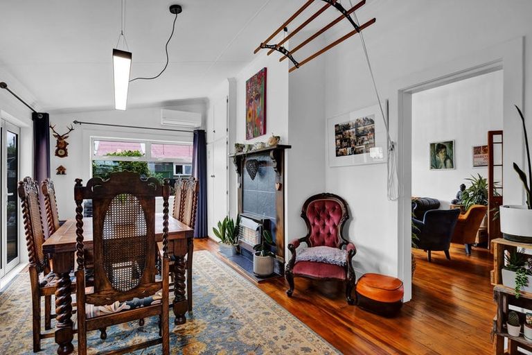 Photo of property in 29 Bedford Street, Eltham, 4322