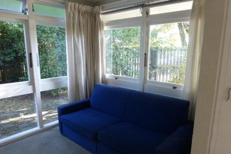 Photo of property in 1/11 Maidstone Road, Ilam, Christchurch, 8041