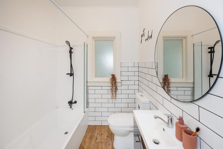 Photo of property in 31 Lombard Street, Palmerston North, 4410