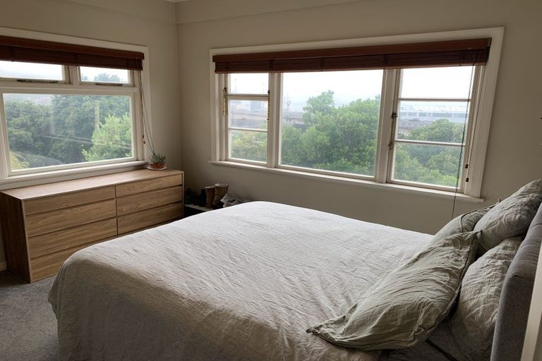 Photo of property in 3/7 Stowe Hill, Thorndon, Wellington, 6011