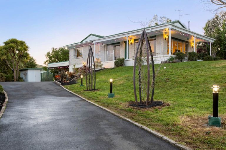 Photo of property in 631 Pinnacle Hill Road, Bombay, 2675