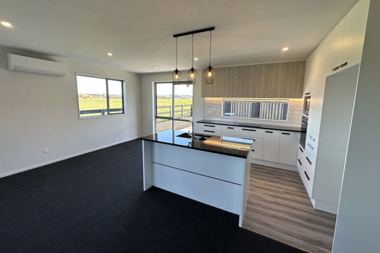 Photo of property in 36 Plover Avenue, Amberley, 7410