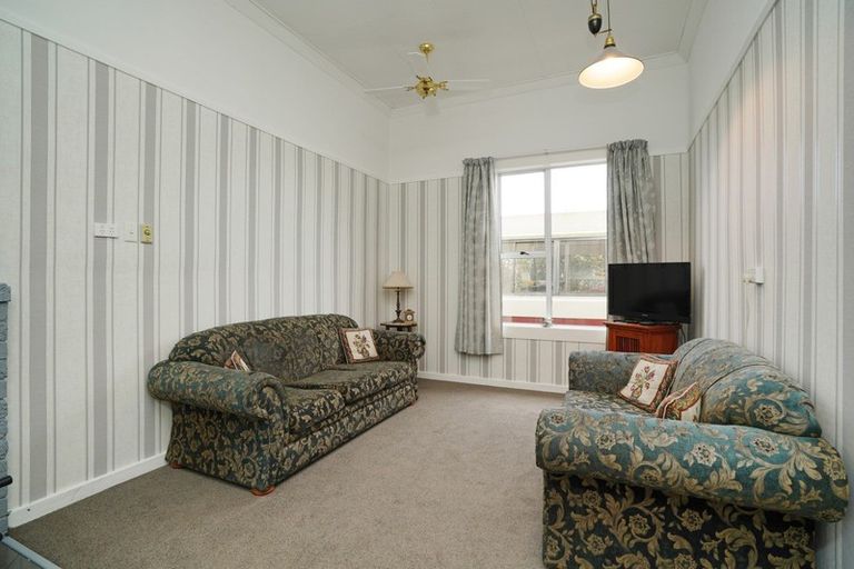 Photo of property in 73 Mitchell Street, Richmond, Invercargill, 9810