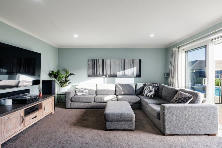 Photo of property in 5 Trauzer Place, Flagstaff, Hamilton, 3210