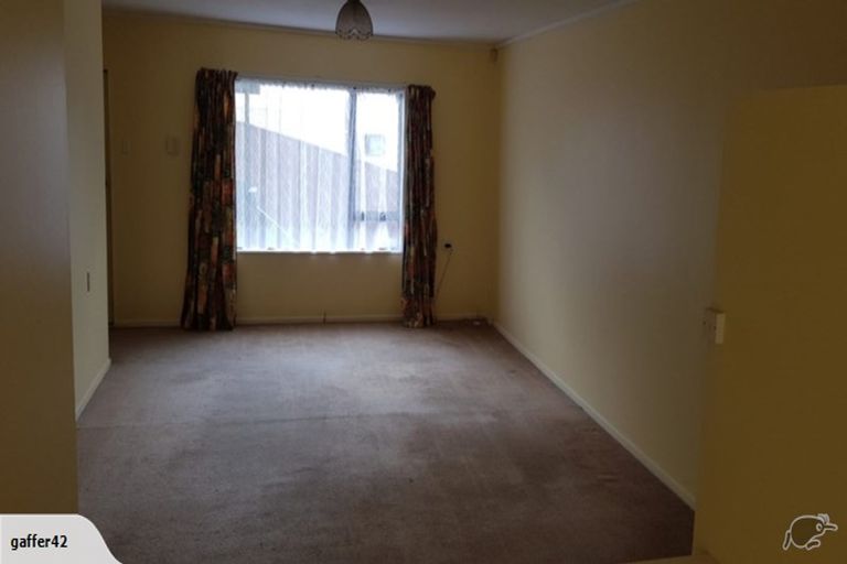 Photo of property in 46 Guadeloupe Crescent, Grenada Village, Wellington, 6037