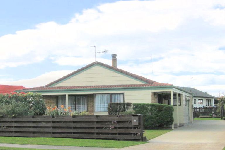 Photo of property in 63 Gloucester Road, Mount Maunganui, 3116