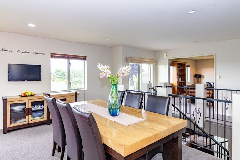 Photo of property in 2 Diana Place, Otamatea, Whanganui, 4500