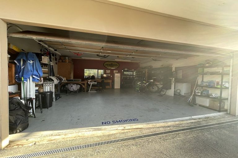 Photo of property in 106 Barrett Road, Riverhead, Albany, 0793