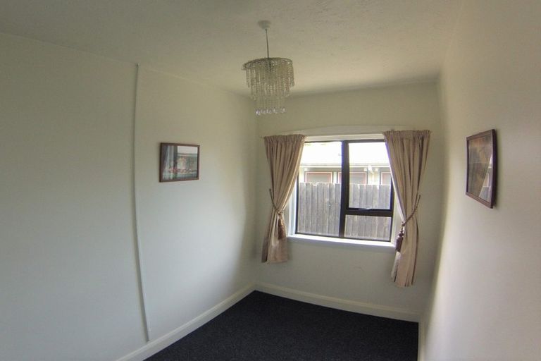 Photo of property in 2/34 Whitmore Street, Edgeware, Christchurch, 8013
