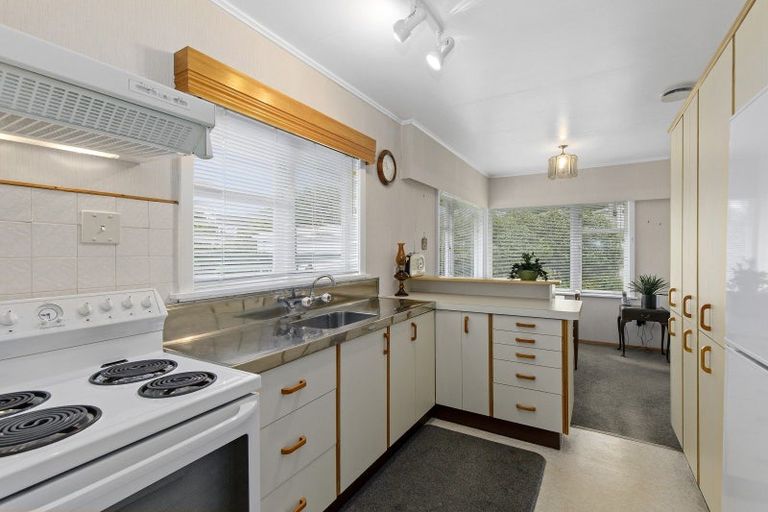 Photo of property in 50 Thomas Street, Stokes Valley, Lower Hutt, 5019