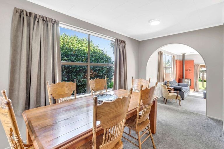 Photo of property in 87 Queen Street West, Levin, 5510